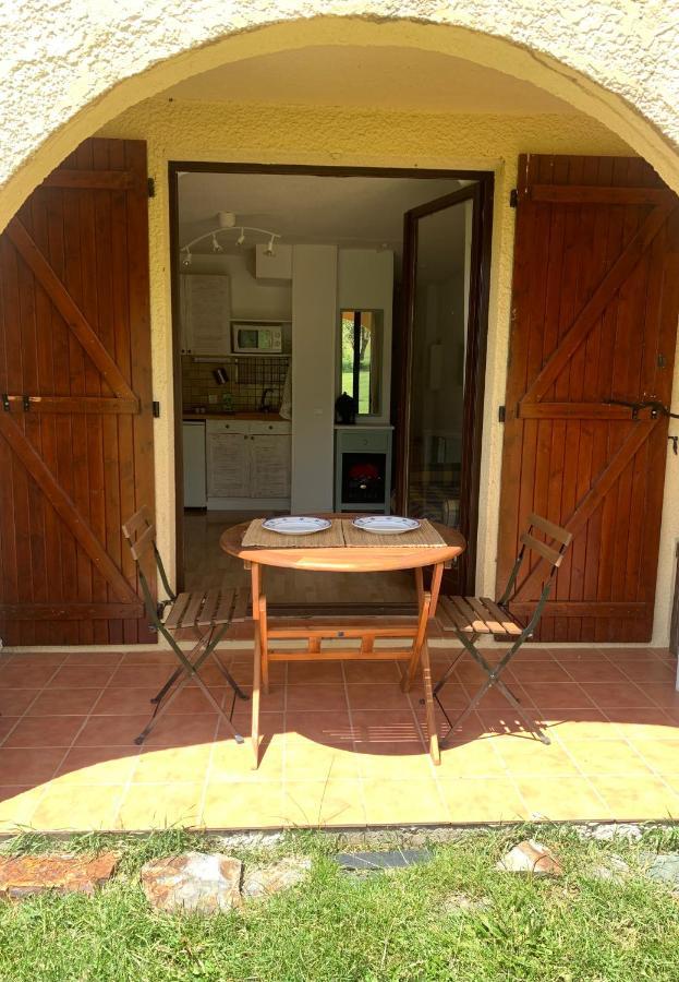 Val De Llous I 40 Apartment Sainte-Leocadie Luaran gambar